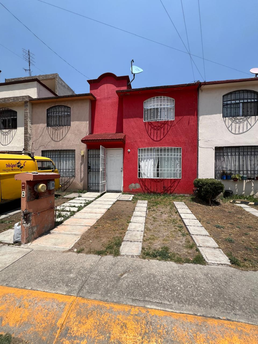 Casa en venta en Real del Bosque, Tultitlán, México