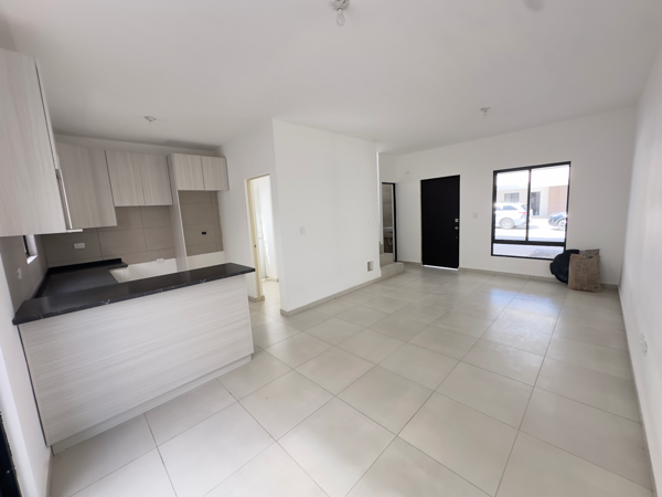 Casa en venta en Ciudad Mirasierra, Saltillo — foto 3 de 19