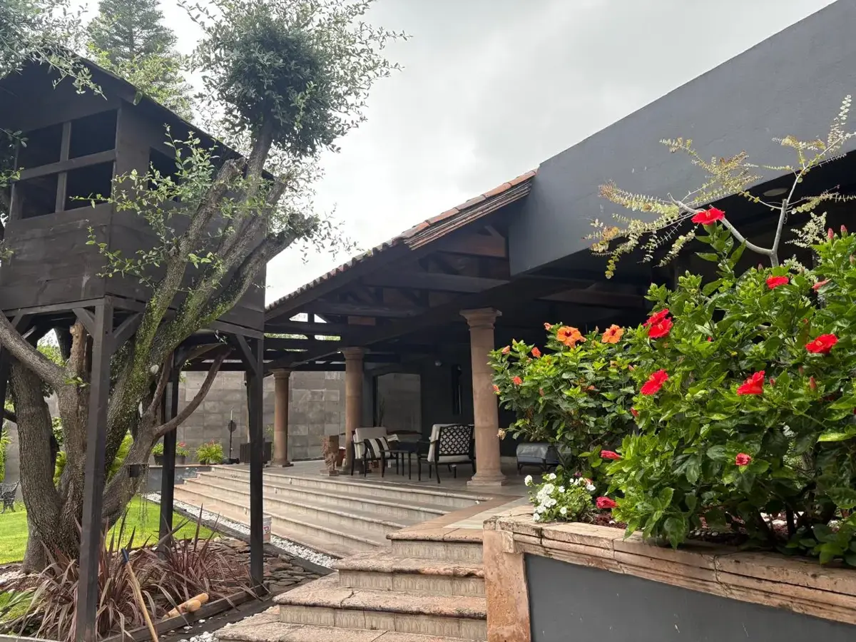 Casa en venta en Las Arboledas, Celaya — foto 1 de 19