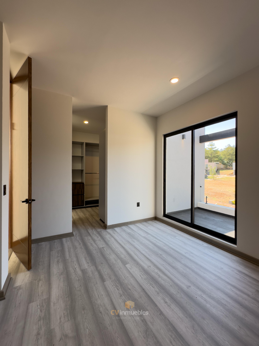 Casa en venta en Bosque Monarca, Morelia — foto 1 de 11