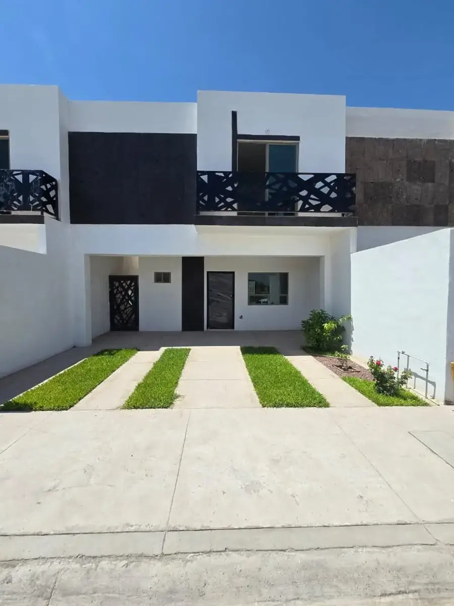 Casa en venta en Residencial las Etnias, Torreón — foto 1 de 8