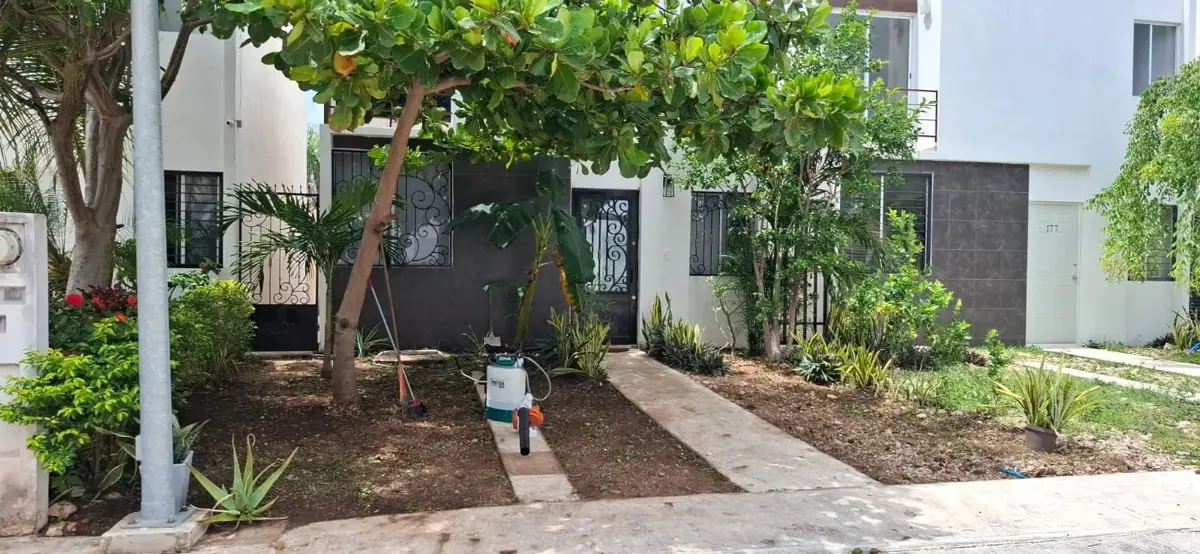 Casa en renta en Idilia, Conkal — foto 1 de 12