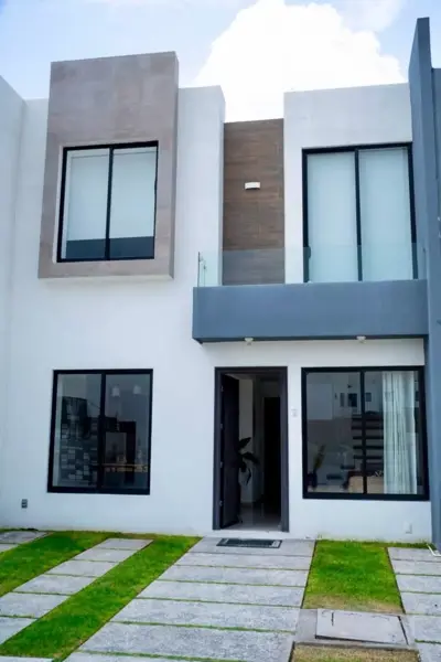 Casa moderna en Esmeralda, San Juan del Río: A solo 5 minutos del centro