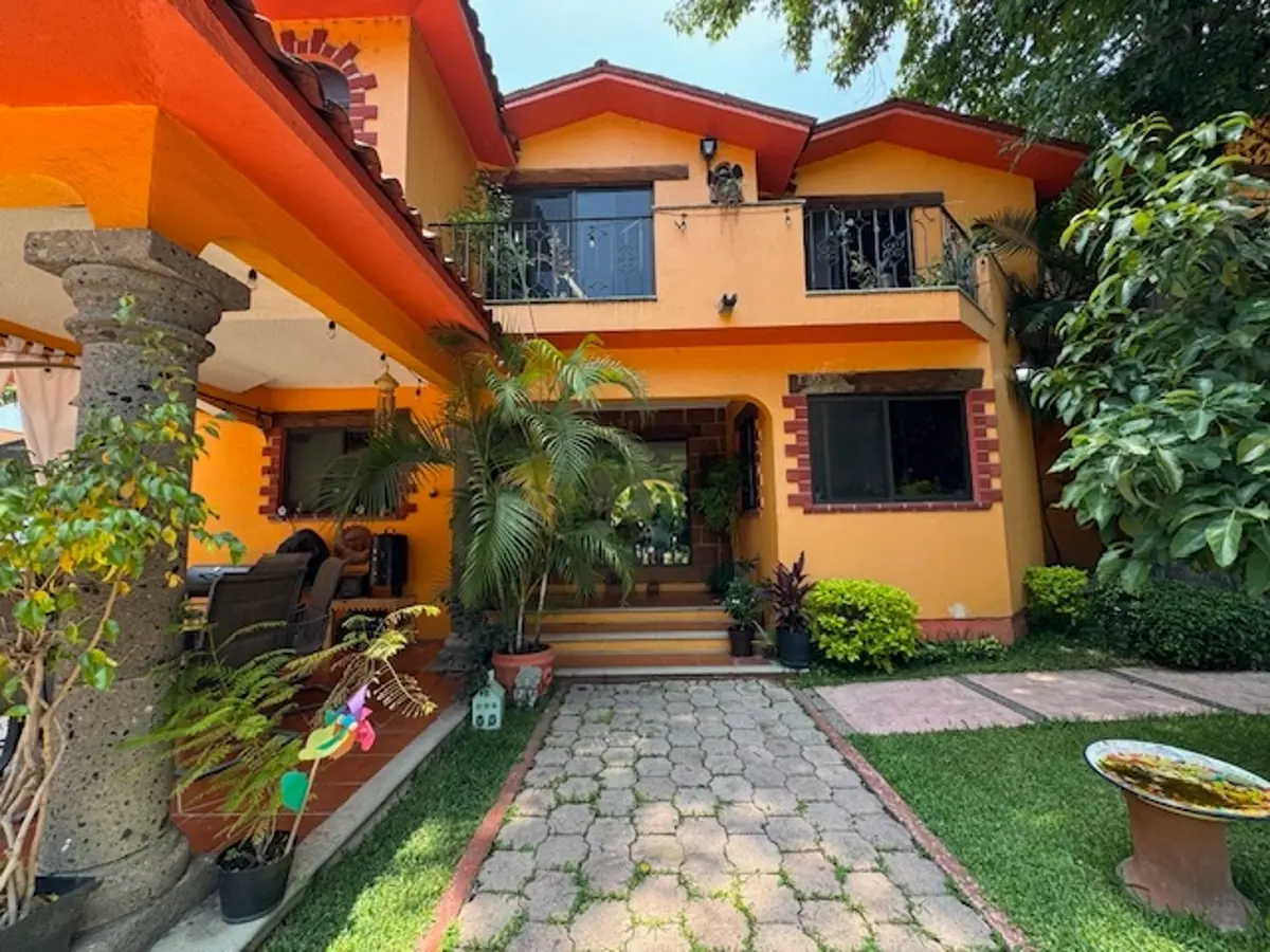 Casa en venta en Centro, Cuautla — foto 1 de 23