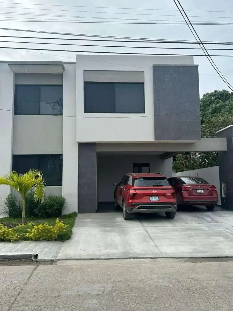 Casa en venta en Ampliación Unidad Nacional, Ciudad Madero — foto 1 de 9