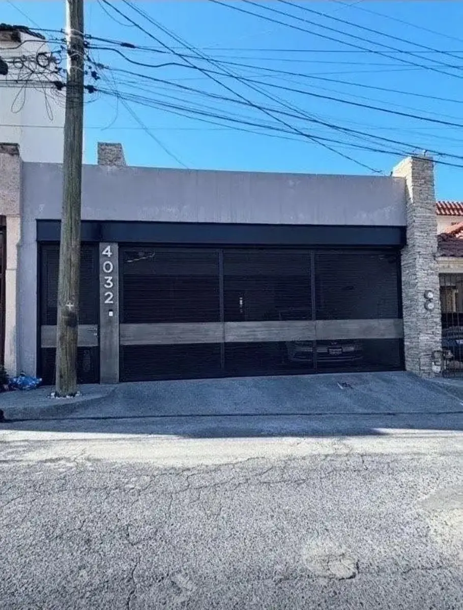 Casa en venta en Rincón de la Primavera, Monterrey — foto 1 de 24