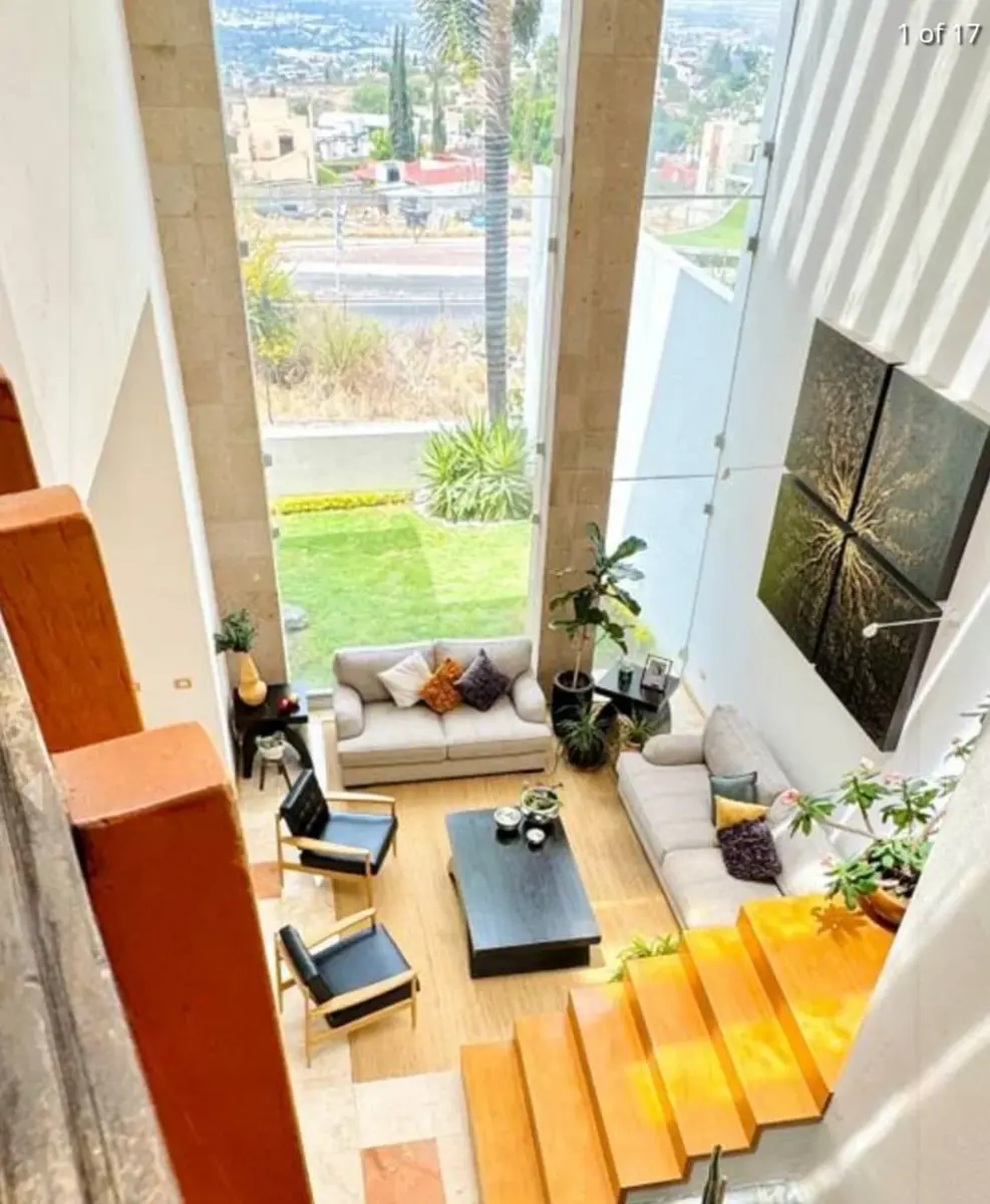 Casa en venta en Colinas del Bosque 1a Sección, Corregidora — foto 1 de 18