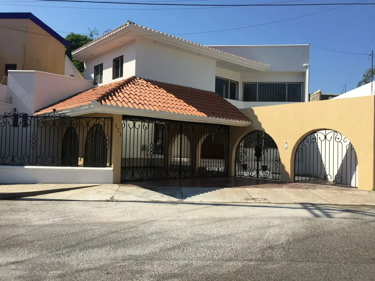 CASA EN VENTA PASEO TABASCO Y 27 DEFEBRERO CASA EN VENTA PASEO TABASCO Y 27 DEFEBRERO