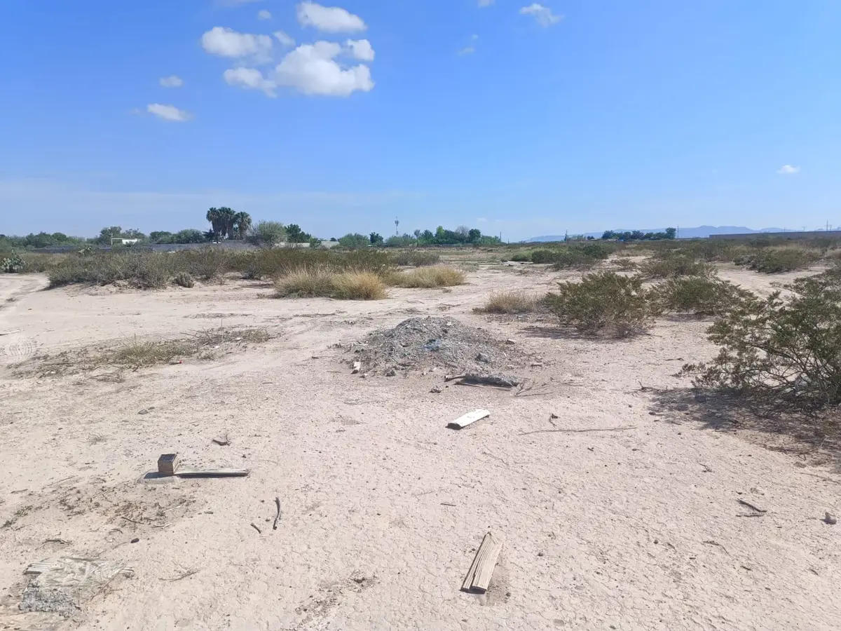 Vista 2 de Terreno en Venta en La Rosita, Torreón, Coahuila de Zaragoza