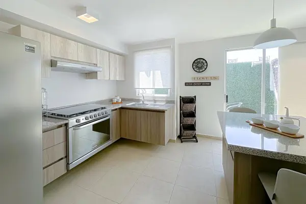 Casa en venta en San Francisco Ocotlán (Ocotlán), Coronango — foto 3 de 11