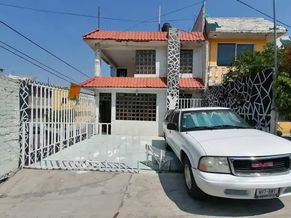 Casa en venta en Ciudad Cuauhtémoc Sección Embajada, Ecatepec de Morelos — foto 3 de 35