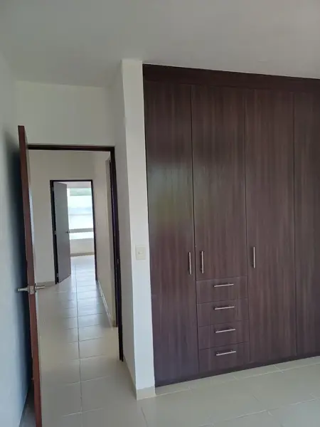 Casa en venta en Los Olvera, Corregidora — foto 3 de 31