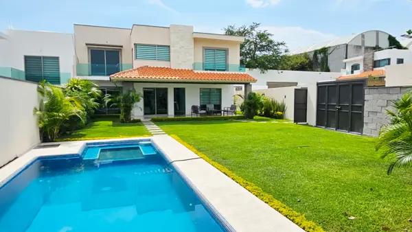 Casas Nuevas con alberca en Xochitepec Morelos