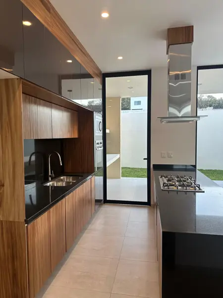 Casa en venta en Los Robles, Zapopan — foto 2 de 25