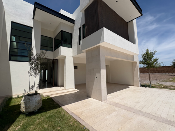 Casa en venta en El Cardenchal, Torreón — foto 2 de 15