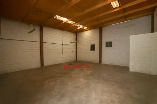 Bodega con local en renta en Col. Santa María, en Torreón, Coahuila