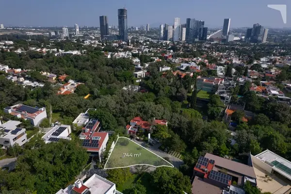 Terreno en venta en Villa Universitaria, Zapopan — foto 2 de 6