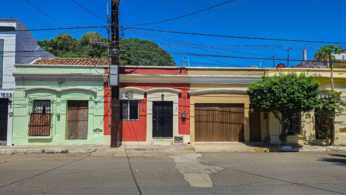 Casa en venta en Mazatlán Centro, Mazatlán — foto 1 de 37