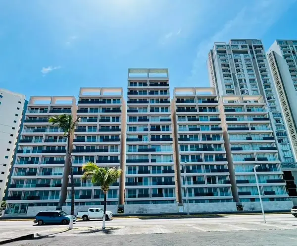 Departamento amueblado en VENTA listo para habitarse en PALMS Residence $3'985,617.00