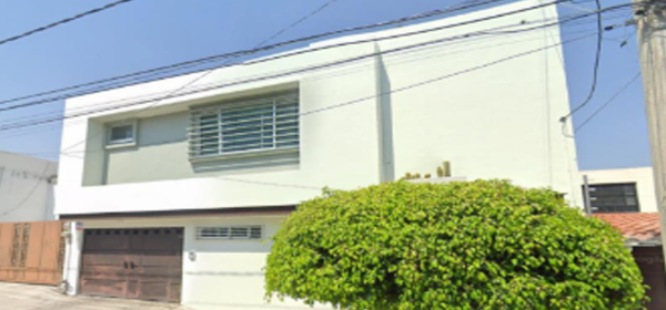 Hermosa Casa en Venta en Valle del Campestre, León, Guanajuato.