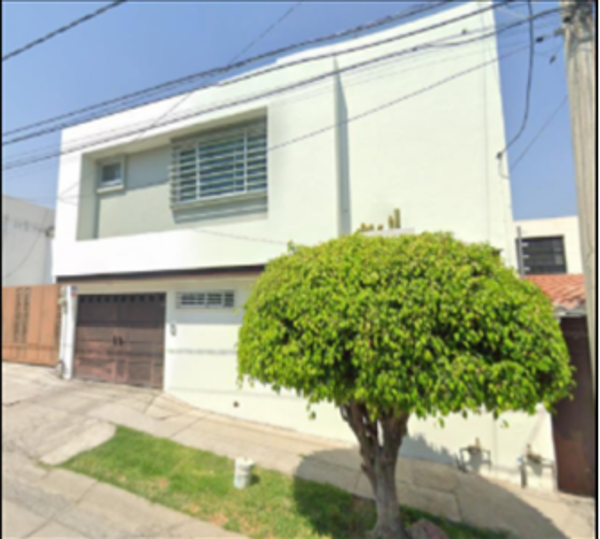 Casa en venta en Valle del Campestre, León — foto 2 de 8