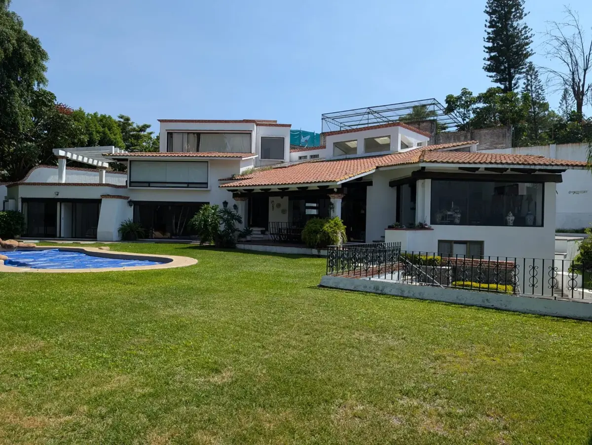 Casa en venta en Sumiya, Jiutepec — foto 1 de 49