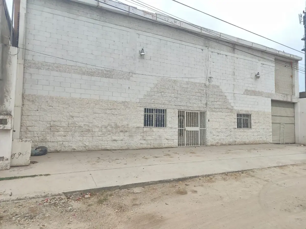 Bodega en venta en Camino Real, Hermosillo — foto 1 de 23