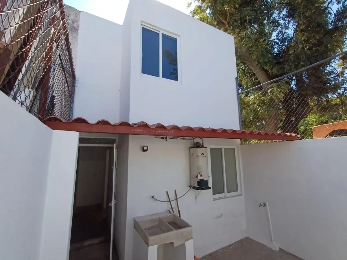Casa en venta en La Tuzania, Zapopan — foto 1 de 7