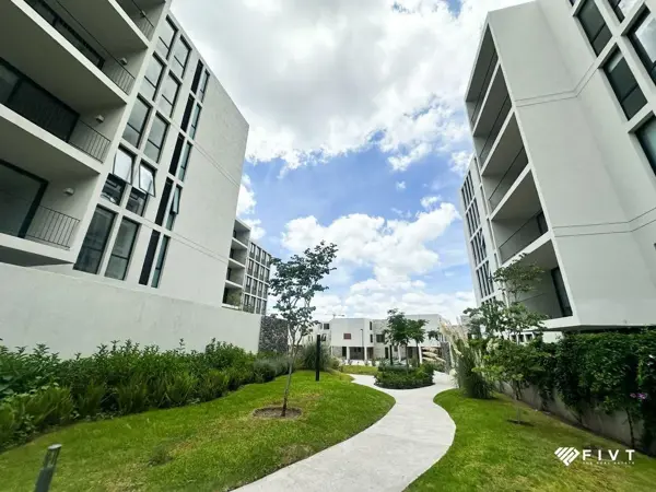 Rento Loft en PH con excelente ubicación atrás de plaza ANTEA.