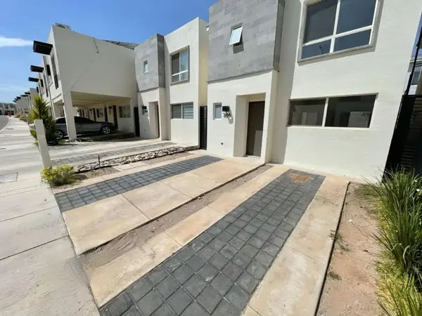 Casa en venta en Alleza Boreal, Chihuahua — foto 3 de 48