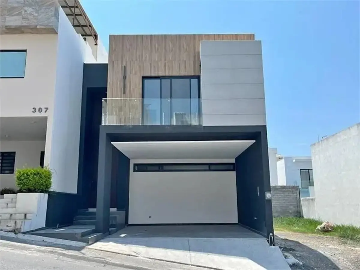 Casa en venta en Lomas del Vergel, Monterrey — foto 1 de 8