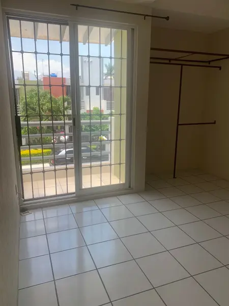 Casa en renta en Valle Esmeralda, Emiliano Zapata — foto 2 de 11