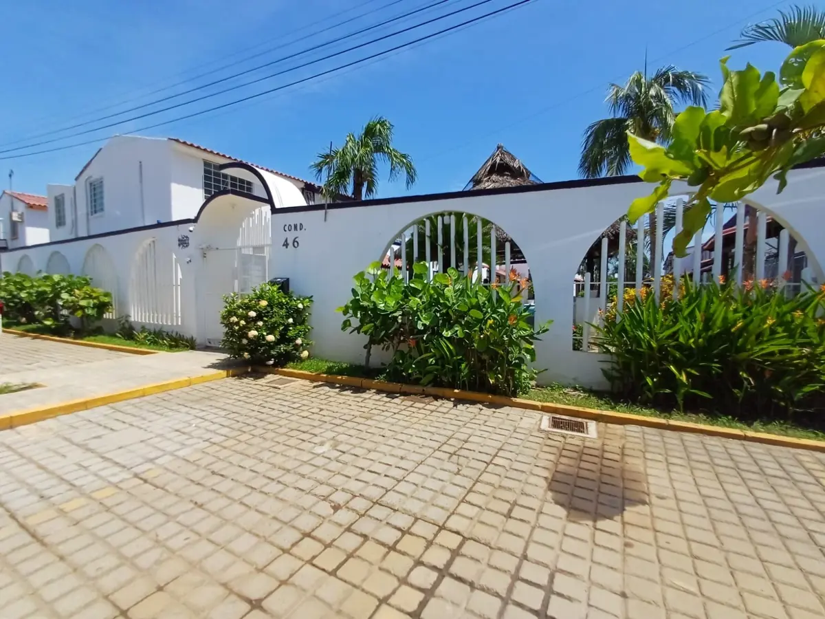 Casa en venta en Llano Largo, Acapulco de Juárez — foto 1 de 13