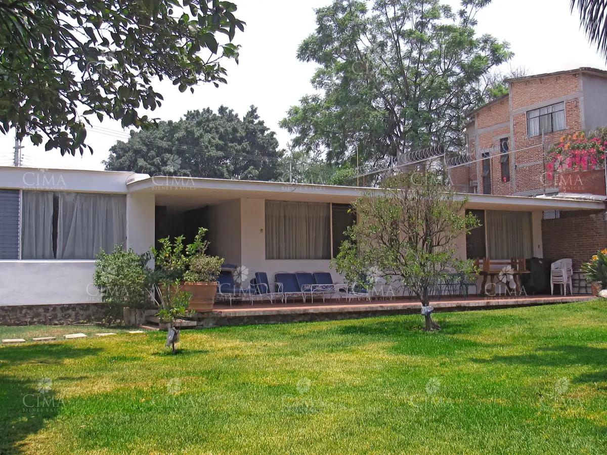 Terreno en venta en Los Volcanes, Cuernavaca — foto 1 de 18