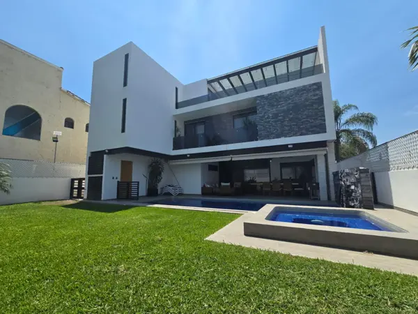 Casa en venta en Lomas de Cocoyoc, Atlatlahucan — foto 2 de 5