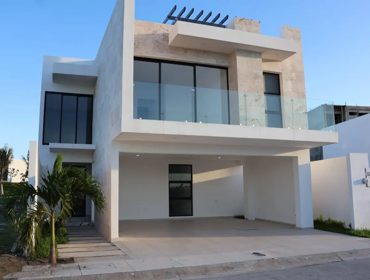 Casa en venta en Las Lomas Residencial, Alvarado — foto 1 de 33