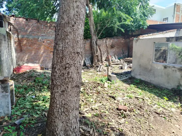 Remate de Casa a precio de terreno