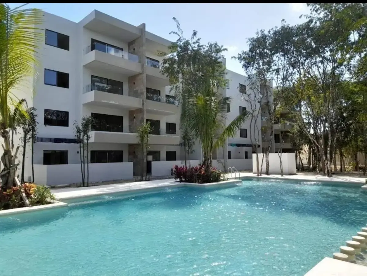 Departamento en renta en Selvanova Residencial, Solidaridad — foto 1 de 17