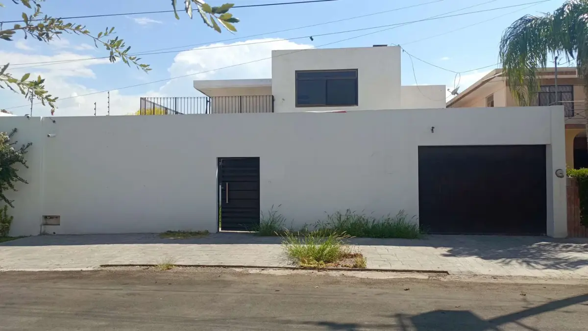 Casa en venta en Los Angeles, Torreón — foto 1 de 46