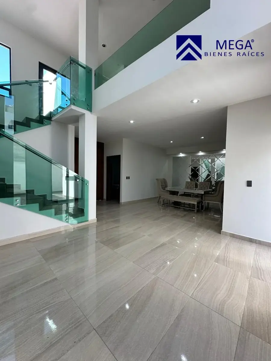 Casa en venta en Scorpio 5-1, Durango — foto 1 de 11
