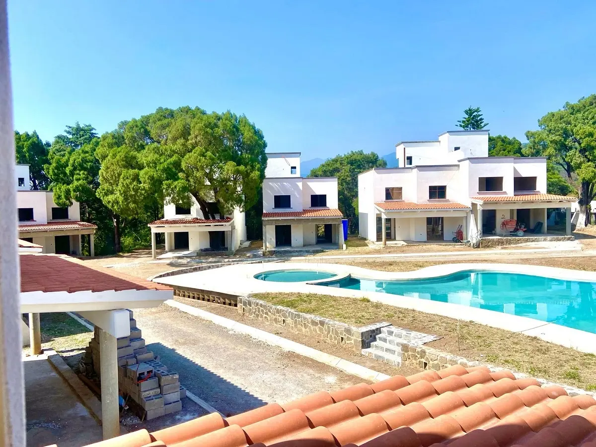 Casa en venta en La Herradura, Cuernavaca — foto 1 de 17