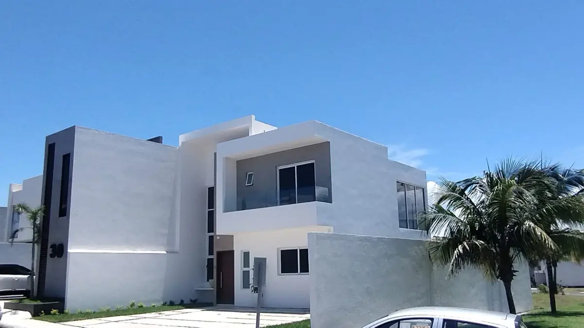 Casa en venta en Lomas de la Rioja, Alvarado — foto 1 de 19