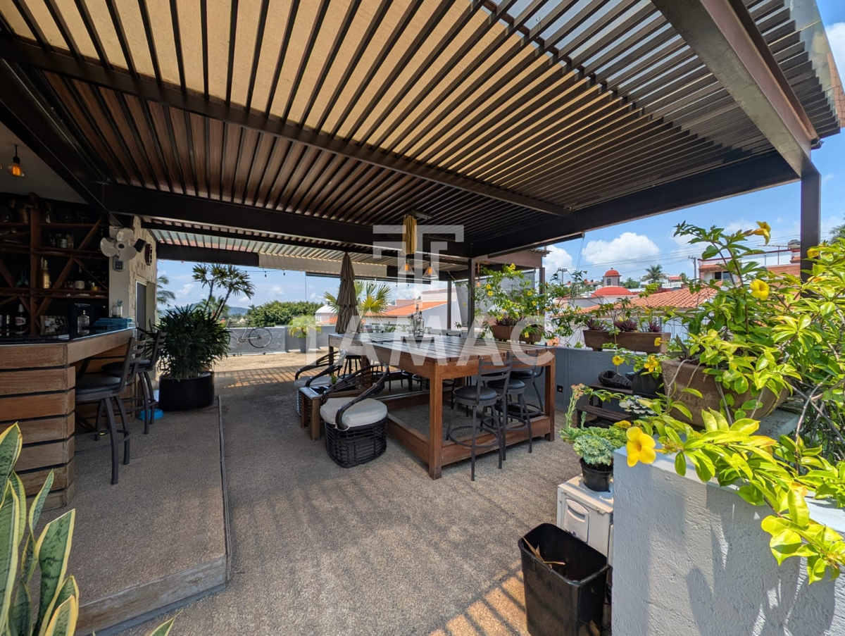 Casa en venta en Burgos Bugambilias, Temixco — foto 1 de 35