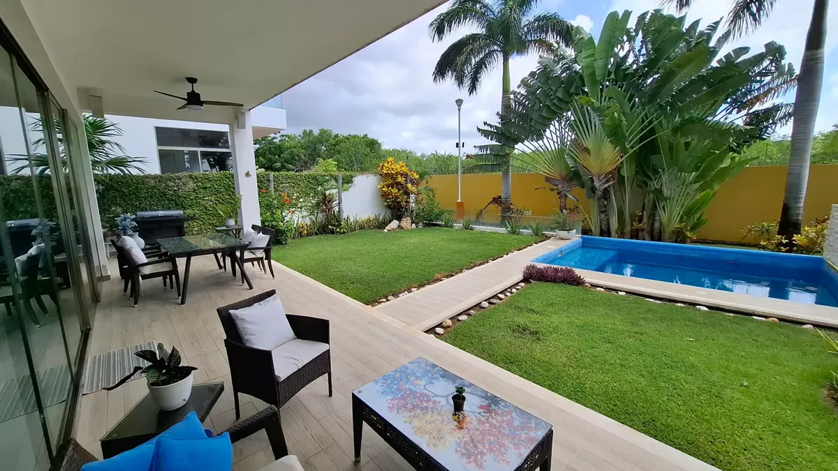 Casa en venta en Lagos del Sol, Benito Juárez — foto 1 de 26