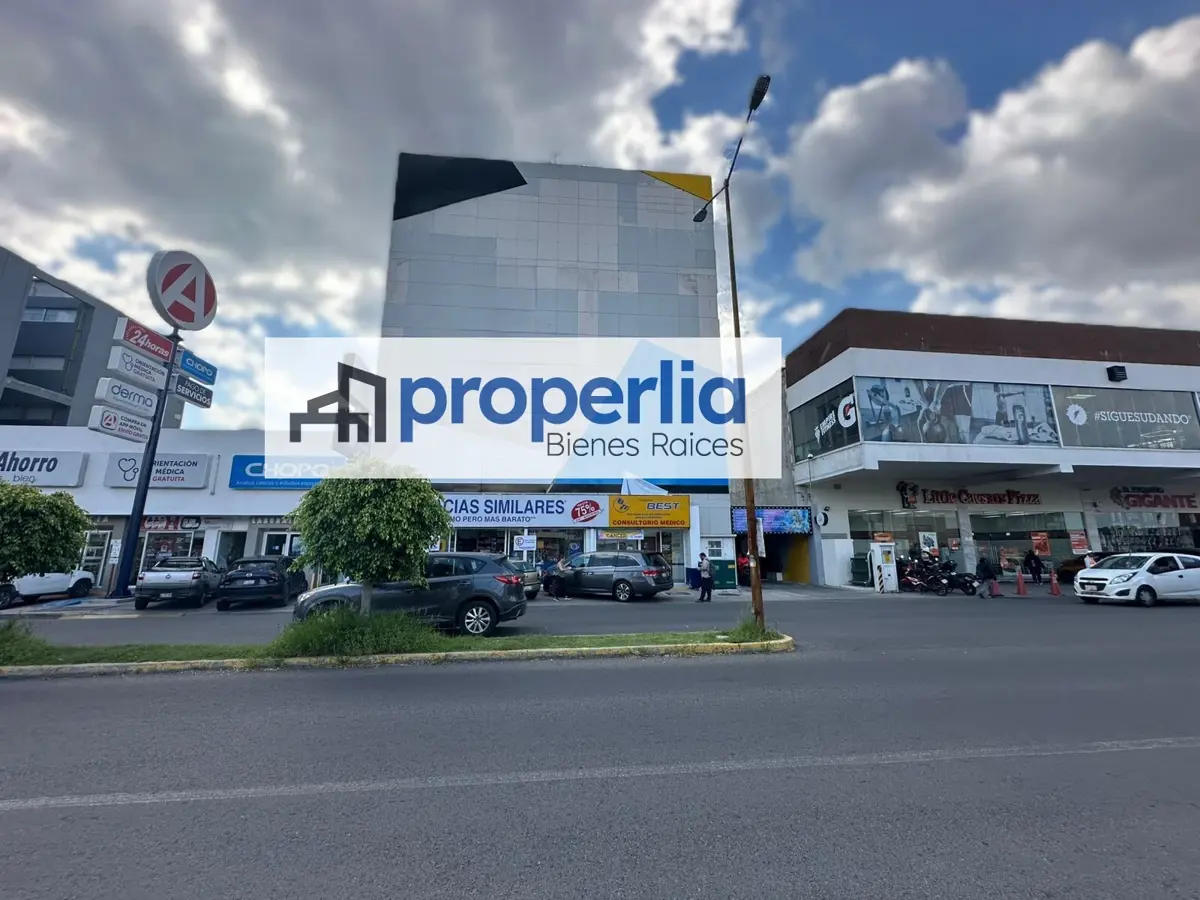 Edificio en venta en Lomas de Angelópolis, San Andrés Cholula — foto 1 de 95
