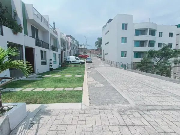 Casa en venta en Lomas de Ahuatlán, Cuernavaca — foto 2 de 21