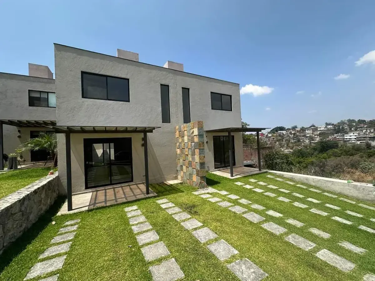 Casa en venta en San Anton, Cuernavaca — foto 1 de 11