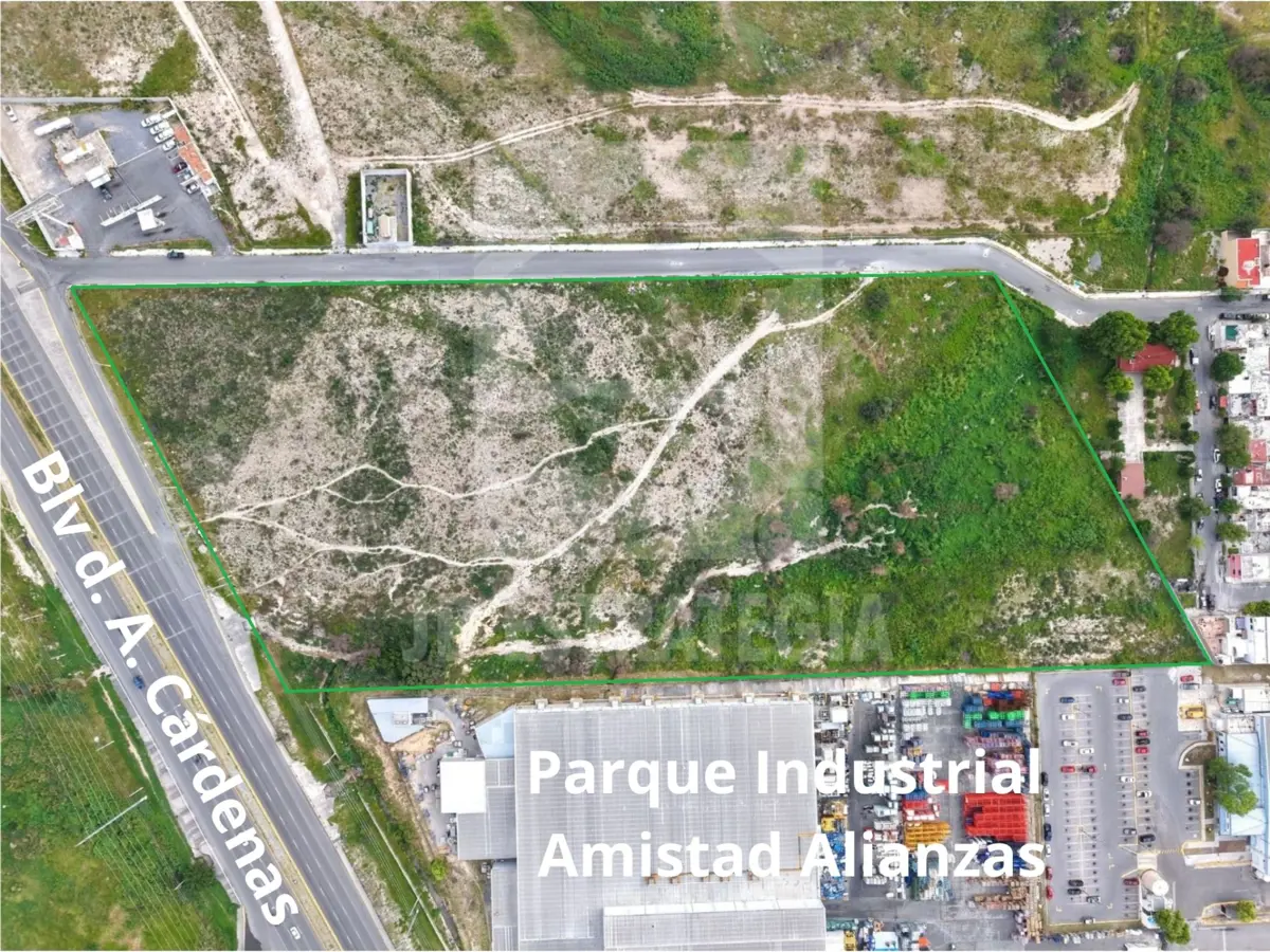 Terreno en venta en Sierra del Sur, Saltillo — foto 1 de 13