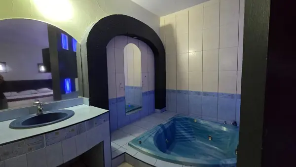 Hotel en venta en Miguel Alemán, Acayucan — foto 2 de 4