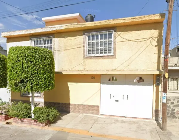 Casa en venta en Viveros de Xalostoc, Ecatepec de Morelos, México